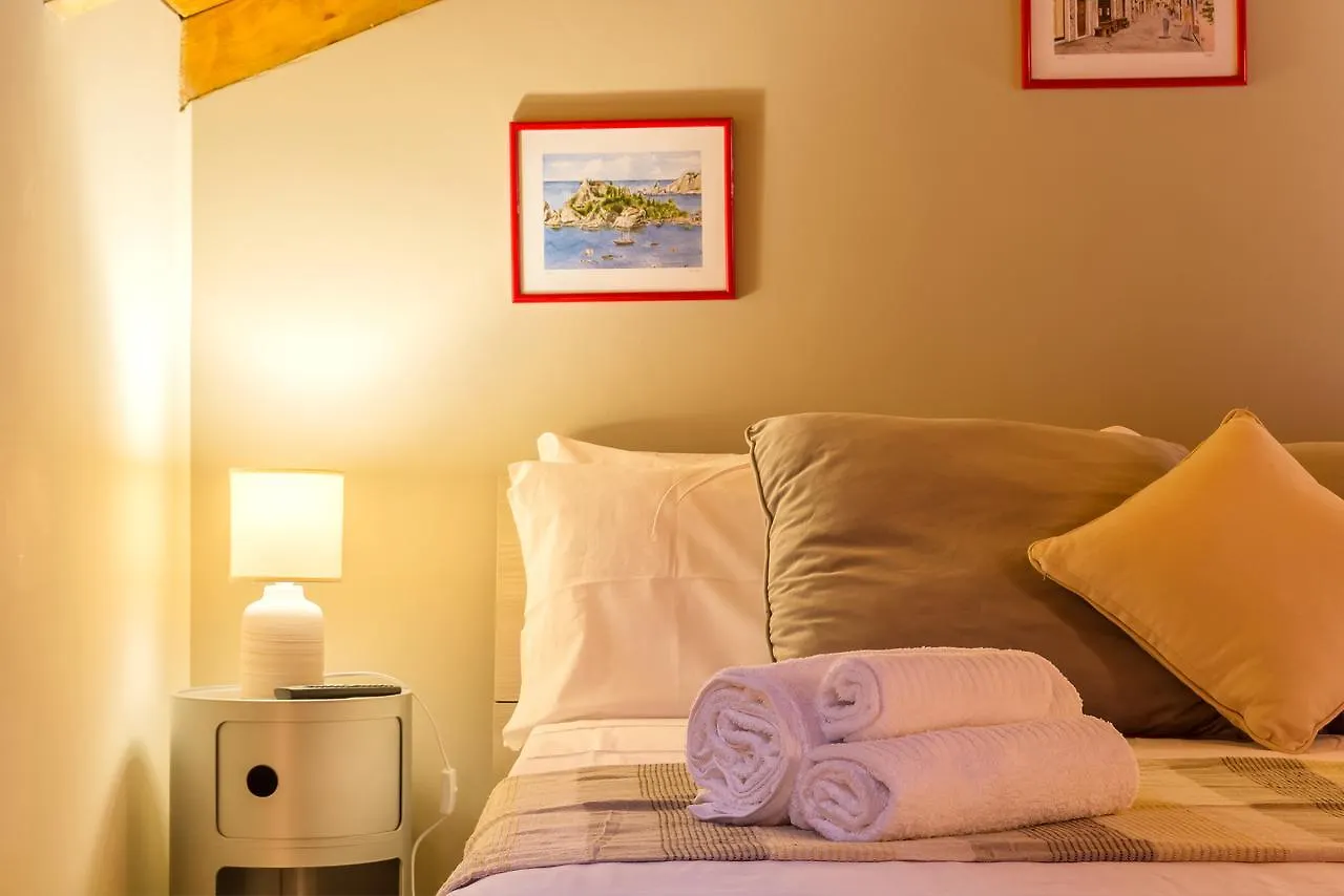 Amartia Apartments Taormina 0*,