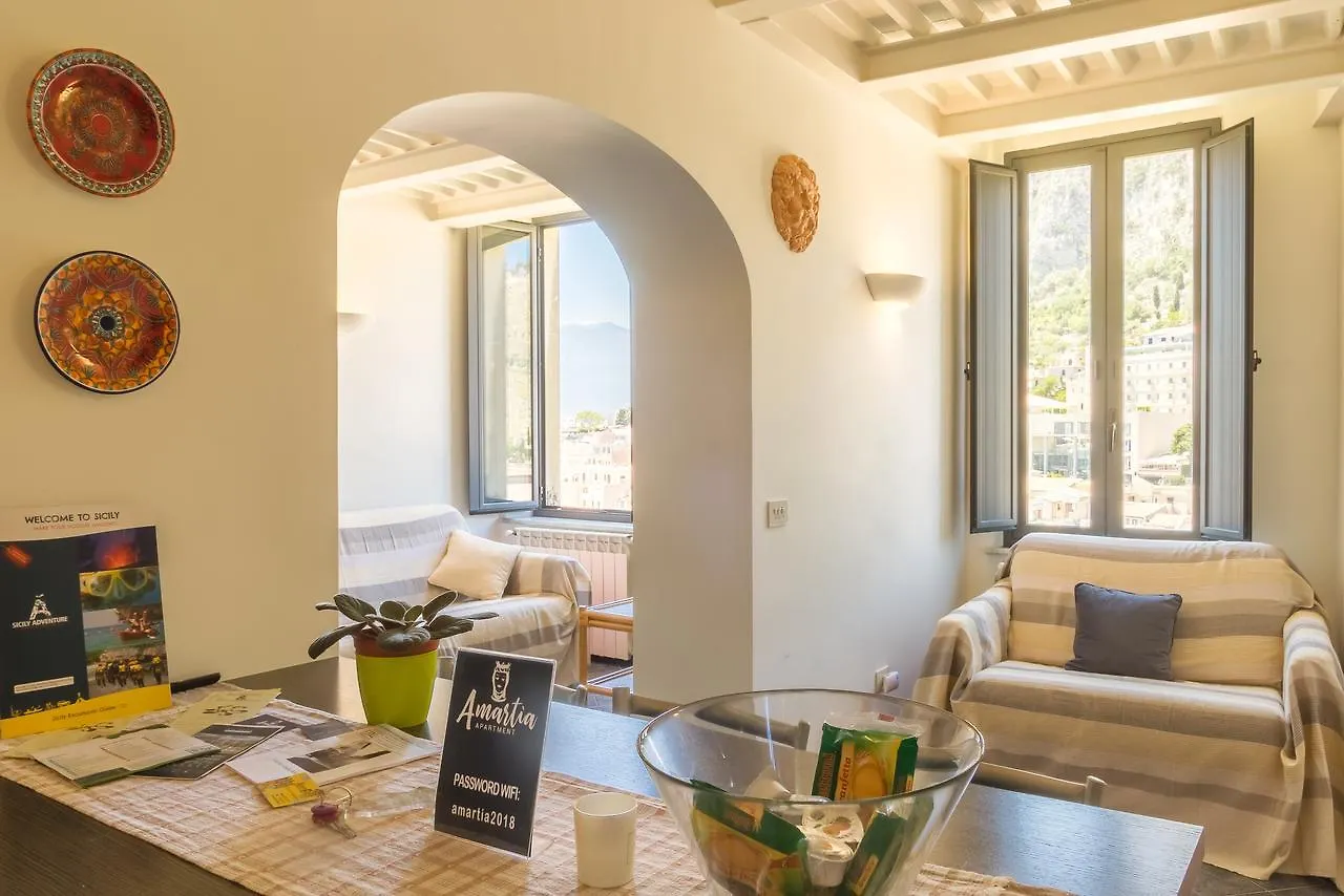 Amartia Apartments Taormina İtalya