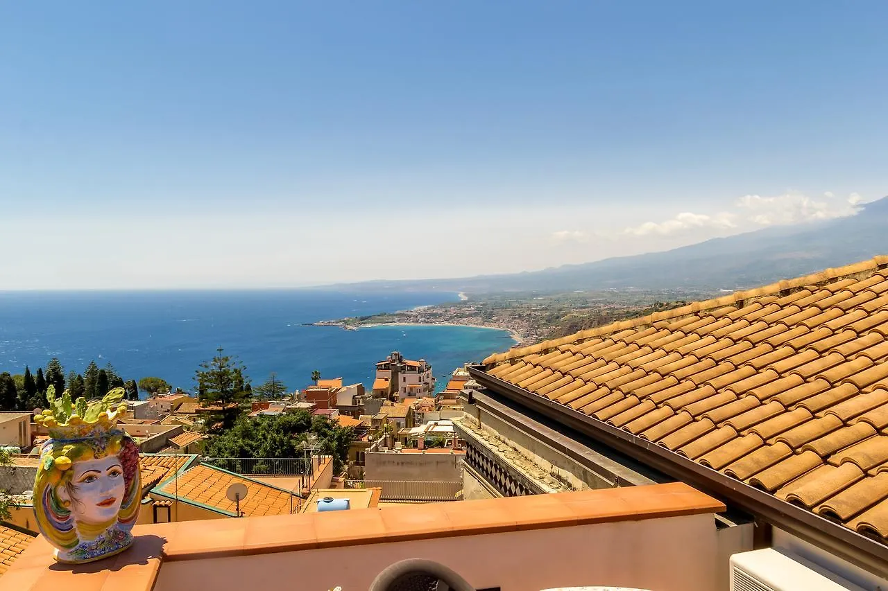 Amartia Apartments Taormina